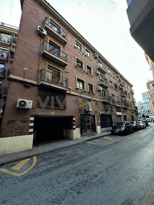 Foto 1 de Venta de piso en Centro - Murcia de 4 habitaciones con terraza y garaje