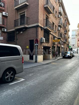 Foto 2 de Pis en venda a Centro - Murcia de 4 habitacions amb terrassa i garatge