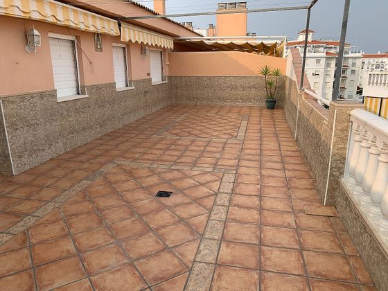 Foto 1 de Venta de ático en urbanización Playas de Huelva de 3 habitaciones con terraza y piscina