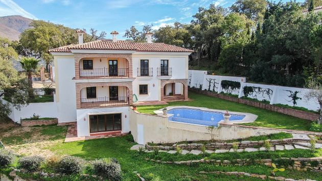 Foto 1 de Casa rural en venta en calle Celima de 4 habitaciones con terraza y piscina