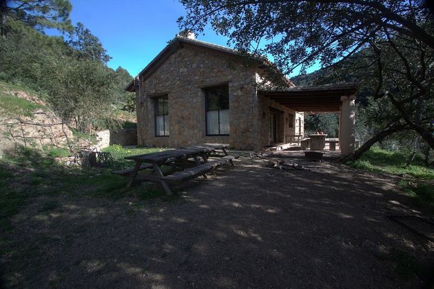 Foto 2 de Casa rural en venda a calle Las Monjas de 3 habitacions amb terrassa i jardí