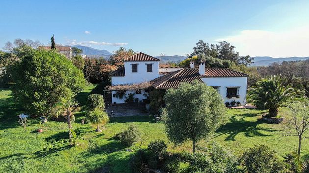 Foto 1 de Casa rural en venda a calle La Coscoja de 3 habitacions amb terrassa i jardí
