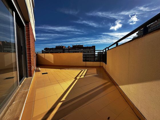Foto 2 de Pis en lloguer a Ciutat de les Arts i les Ciències de 4 habitacions amb terrassa i piscina