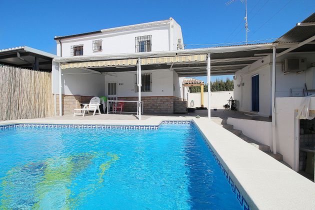 Foto 2 de Casa en venda a calle Lugar Partido la Charca de 2 habitacions amb terrassa i piscina