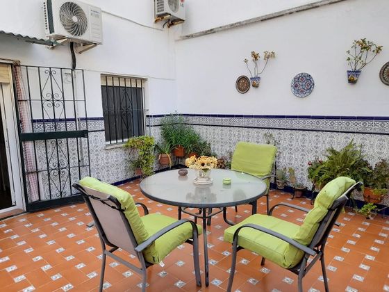 Foto 1 de Piso en venta en Doctor Barraquer - G. Renfe - Policlínico de 4 habitaciones con terraza y aire acondicionado