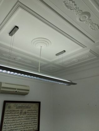 Foto 1 de Venta de piso en El Mercat de 9 habitaciones con aire acondicionado y calefacción