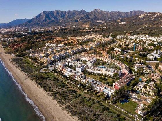 Foto 1 de Casa en venda a Los Monteros - Bahía de Marbella de 3 habitacions amb terrassa i piscina