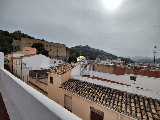 Foto 2 de Chalet en venta en Centro - El Castillo de 6 habitaciones con terraza y garaje