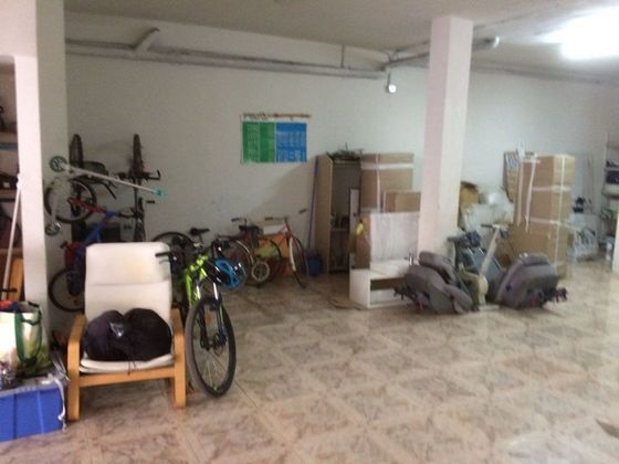 Foto 2 de Venta de garaje en Petrés de 131 m²