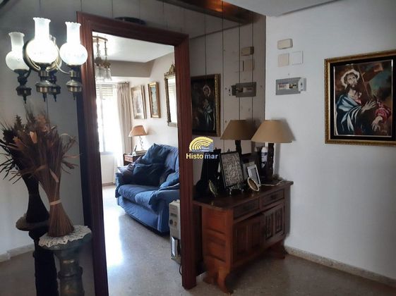 Foto 2 de Piso en venta en Antigua Moreria de 4 habitaciones con balcón y ascensor