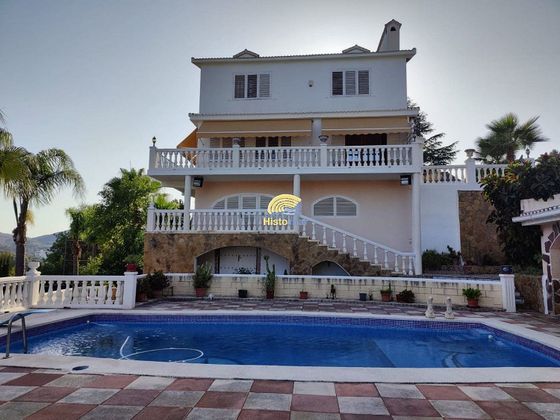 Foto 1 de Xalet en venda a Gilet de 6 habitacions amb terrassa i piscina
