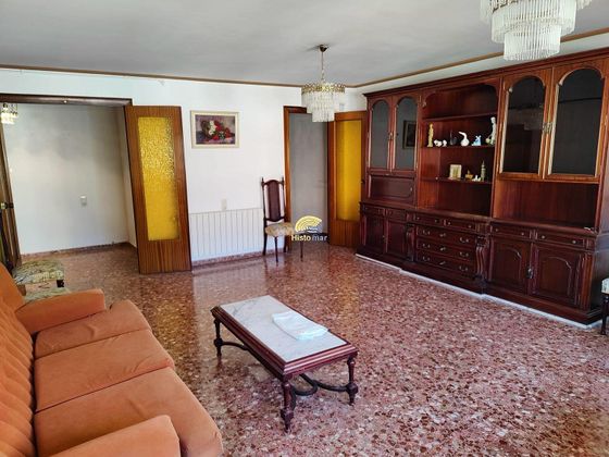 Foto 2 de Piso en venta en Antigua Moreria de 5 habitaciones con garaje y balcón