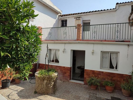 Foto 1 de Casa adossada en venda a Jimena de la Frontera de 8 habitacions amb terrassa