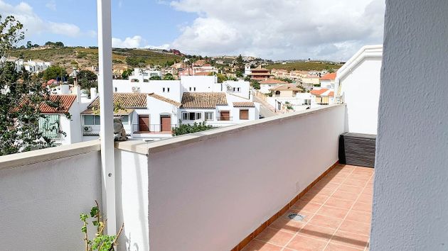 Foto 2 de Àtic en venda a avenida Lugar Urbanizacion El Duque de 2 habitacions amb terrassa i piscina