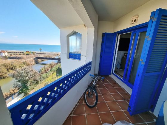 Foto 2 de Pis en venda a San Luis de Sabinillas de 1 habitació amb terrassa i piscina