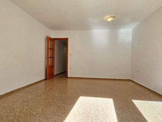 Foto 2 de Àtic en venda a Montesol de 3 habitacions amb garatge i balcó