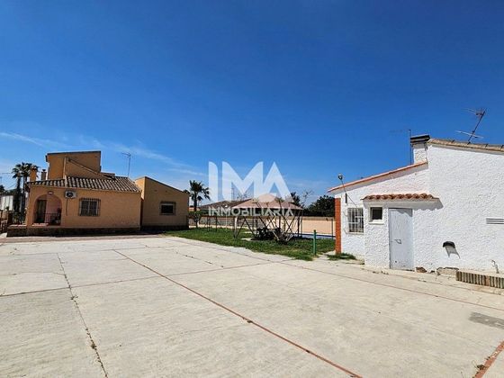 Foto 2 de Venta de chalet en El Carme-Sant Agustí-Bonavista de 6 habitaciones con terraza y piscina