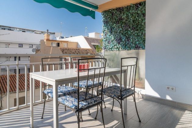 Foto 2 de Alquiler de piso en Playa de los Boliches de 2 habitaciones con terraza y muebles