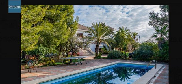 Foto 2 de Casa en venda a Gilet de 5 habitacions amb piscina i balcó