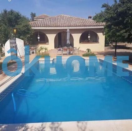 Foto 1 de Casa rural en venta en Cheste de 5 habitaciones con terraza y piscina
