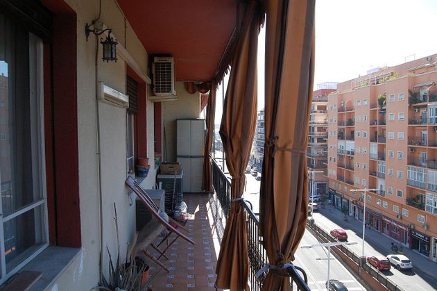 Foto 2 de Venta de piso en Museo de 4 habitaciones con terraza y aire acondicionado