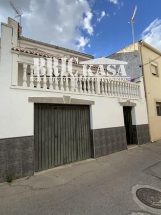 Foto 1 de Casa en venda a Sierra de Fuentes de 4 habitacions amb terrassa i aire acondicionat