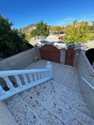 Foto 1 de Venta de casa en Sierra de Fuentes de 5 habitaciones con garaje y balcón