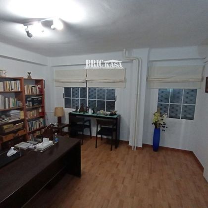 Foto 1 de Oficina en venda a Centro - Cáceres de 30 m²
