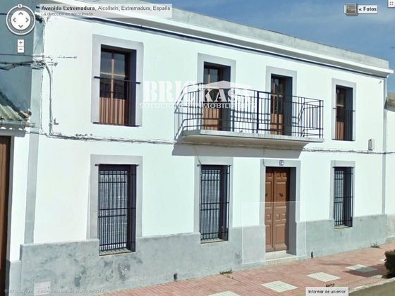 Foto 1 de Venta de casa en Alcollarín de 4 habitaciones con balcón