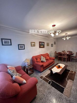 Foto 2 de Venta de casa en Torreorgaz de 4 habitaciones con garaje y aire acondicionado