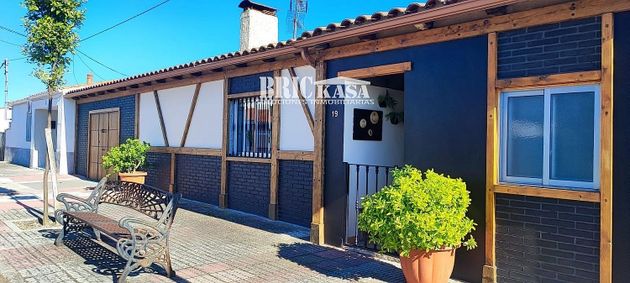 Foto 1 de Casa en venda a Pedanías de Cáceres de 4 habitacions amb piscina i garatge