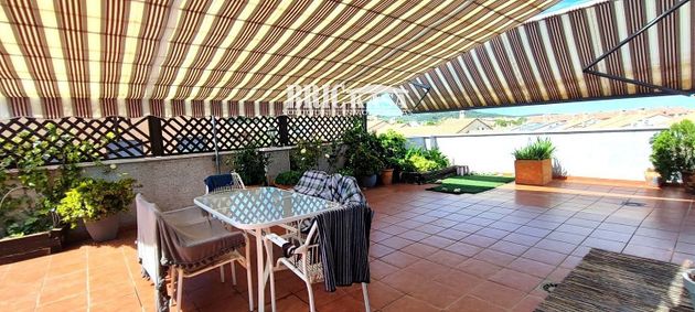 Foto 1 de Àtic en venda a calle Cerro del Royo de 3 habitacions amb terrassa i piscina
