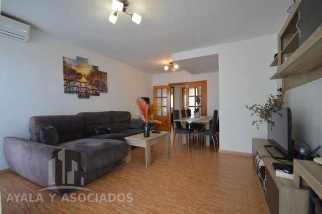 Foto 2 de Pis en venda a Santa Lucía de 3 habitacions amb garatge i aire acondicionat