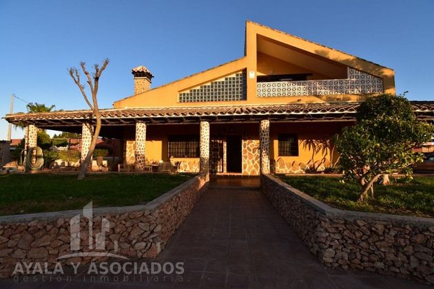 Foto 1 de Venta de casa rural en Torreciega de 3 habitaciones con terraza y jardín