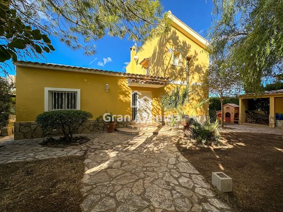 Foto 2 de Xalet en venda a San Antonio de Benagéber de 3 habitacions amb terrassa i piscina