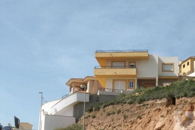 Foto 1 de Chalet en venta en La Envía de 5 habitaciones con terraza y piscina