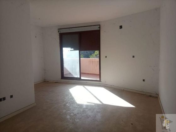 Foto 2 de Edifici en venda a Vélez de Benaudalla amb piscina i ascensor