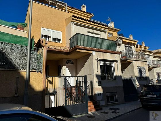 Foto 1 de Casa en venda a Alhendín de 3 habitacions amb terrassa i garatge