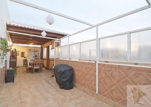 Foto 1 de Ático en venta en Motril pueblo de 3 habitaciones con terraza y balcón