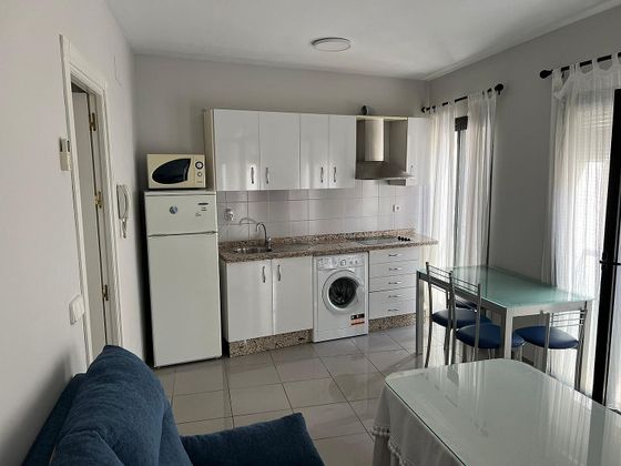 Foto 2 de Piso en alquiler en Écija de 1 habitación con terraza y muebles