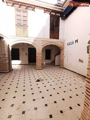Foto 2 de Chalet en venta en Écija de 4 habitaciones con terraza y garaje
