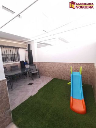 Foto 2 de Casa en venta en Écija de 3 habitaciones con terraza y aire acondicionado