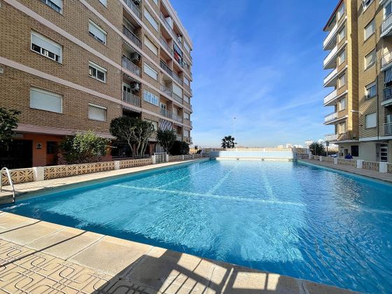 Foto 1 de Pis en venda a avenida De la Mar de 2 habitacions amb terrassa i piscina