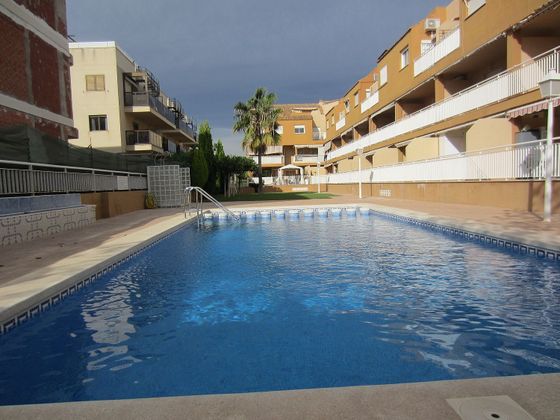 Foto 1 de Alquiler de piso en Playa de Puçol de 2 habitaciones con terraza y piscina