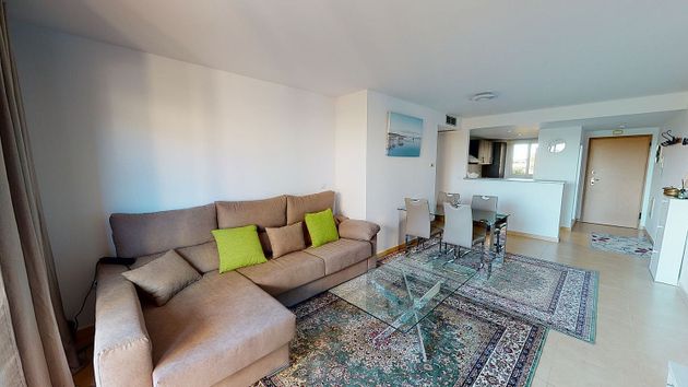 Foto 1 de Alquiler de piso en Mar Menor Golf de 2 habitaciones con piscina y muebles