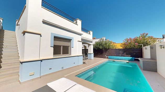 Foto 1 de Alquiler de casa en Mar Menor Golf de 3 habitaciones con terraza y piscina