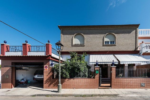 Foto 1 de Xalet en venda a calle Goya de 5 habitacions amb terrassa i piscina