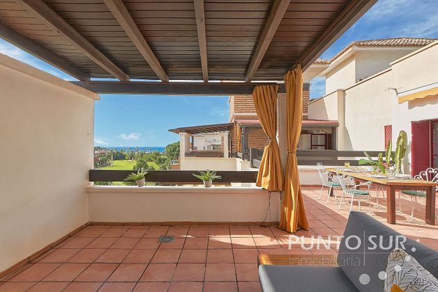 Foto 1 de Àtic en venda a calle Rector José Vida Soria de 3 habitacions amb terrassa i piscina