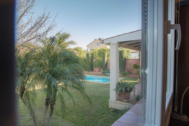 Foto 1 de Xalet en venda a calle Murillo de 6 habitacions amb terrassa i piscina