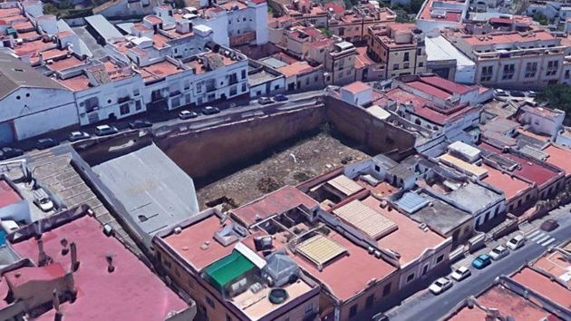 Foto 1 de Venta de terreno en calle Cardenal Cisneros de 1239 m²